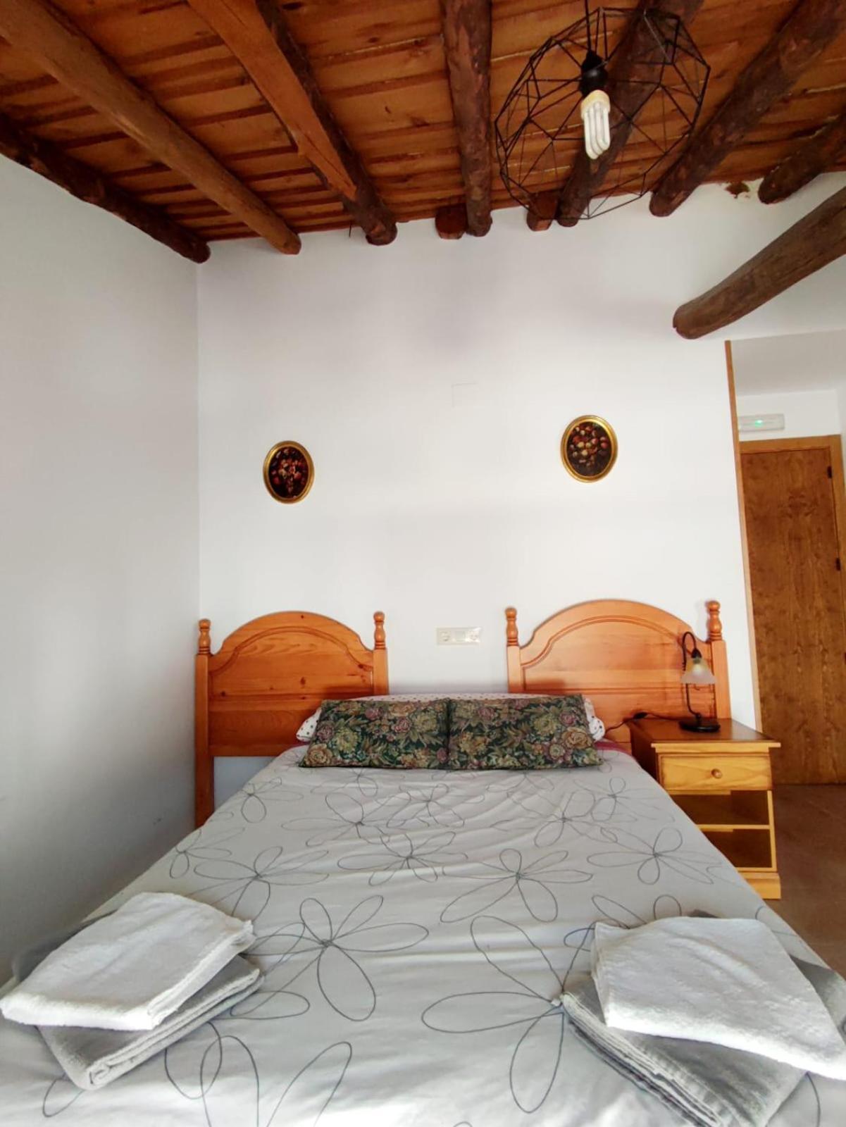 Alojamiento Turistico Los Laureles Segovia Eksteriør billede